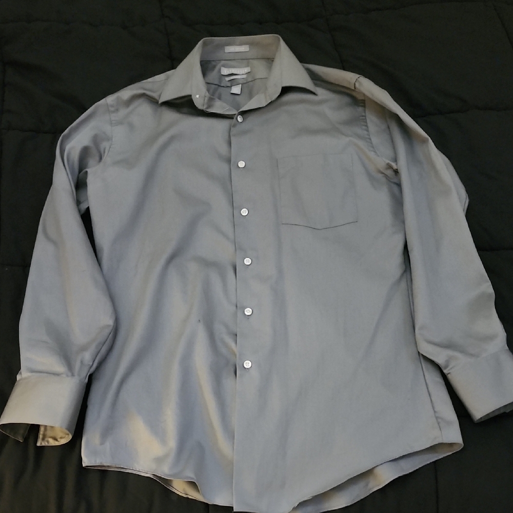 Men's Gray Shirt